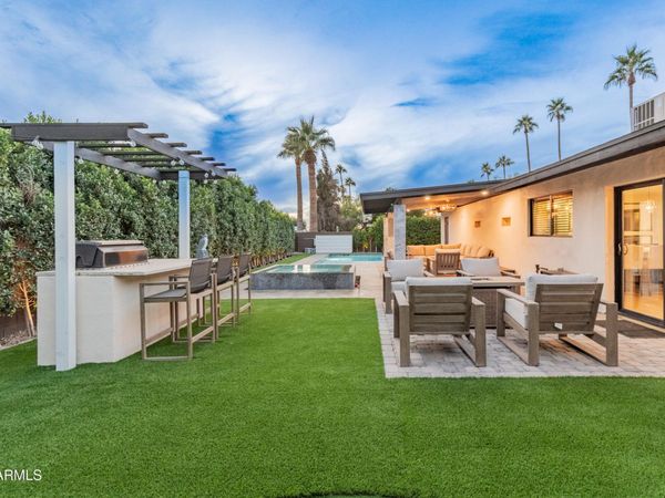 6621 E DREYFUS Avenue, Scottsdale, AZ 85254