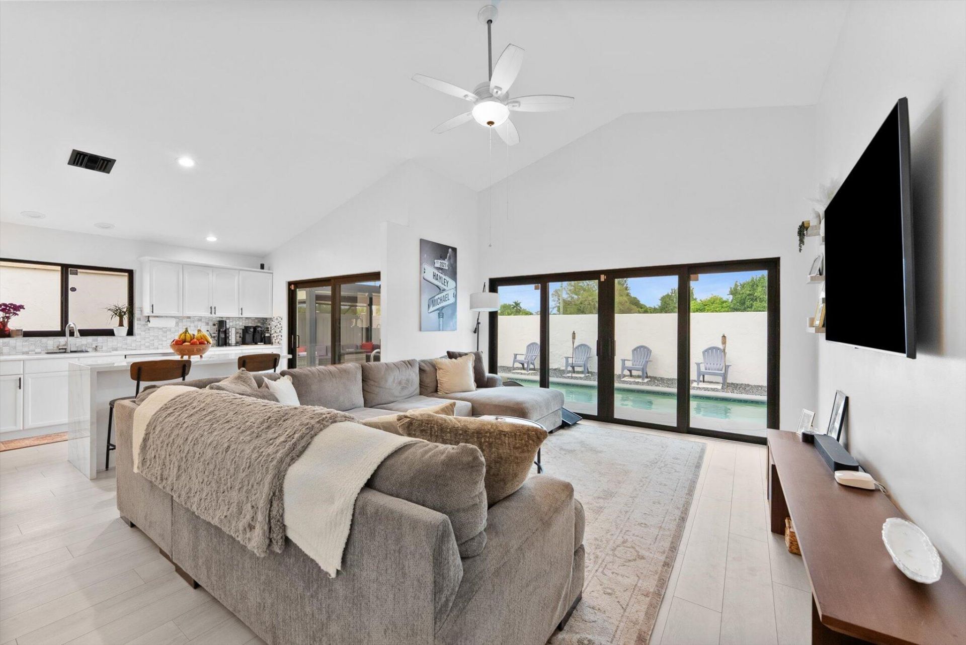 175 Executive Circle, Boynton Beach, FL 33436 Photo