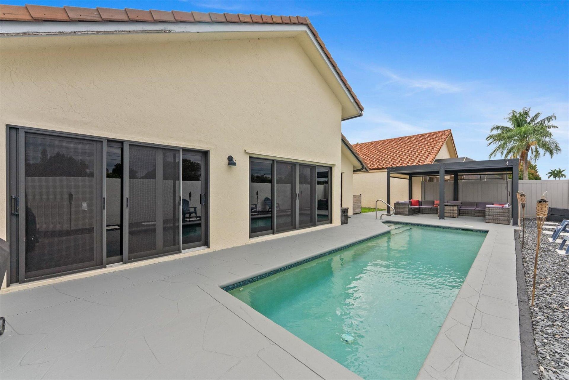 175 Executive Circle, Boynton Beach, FL 33436 Photo