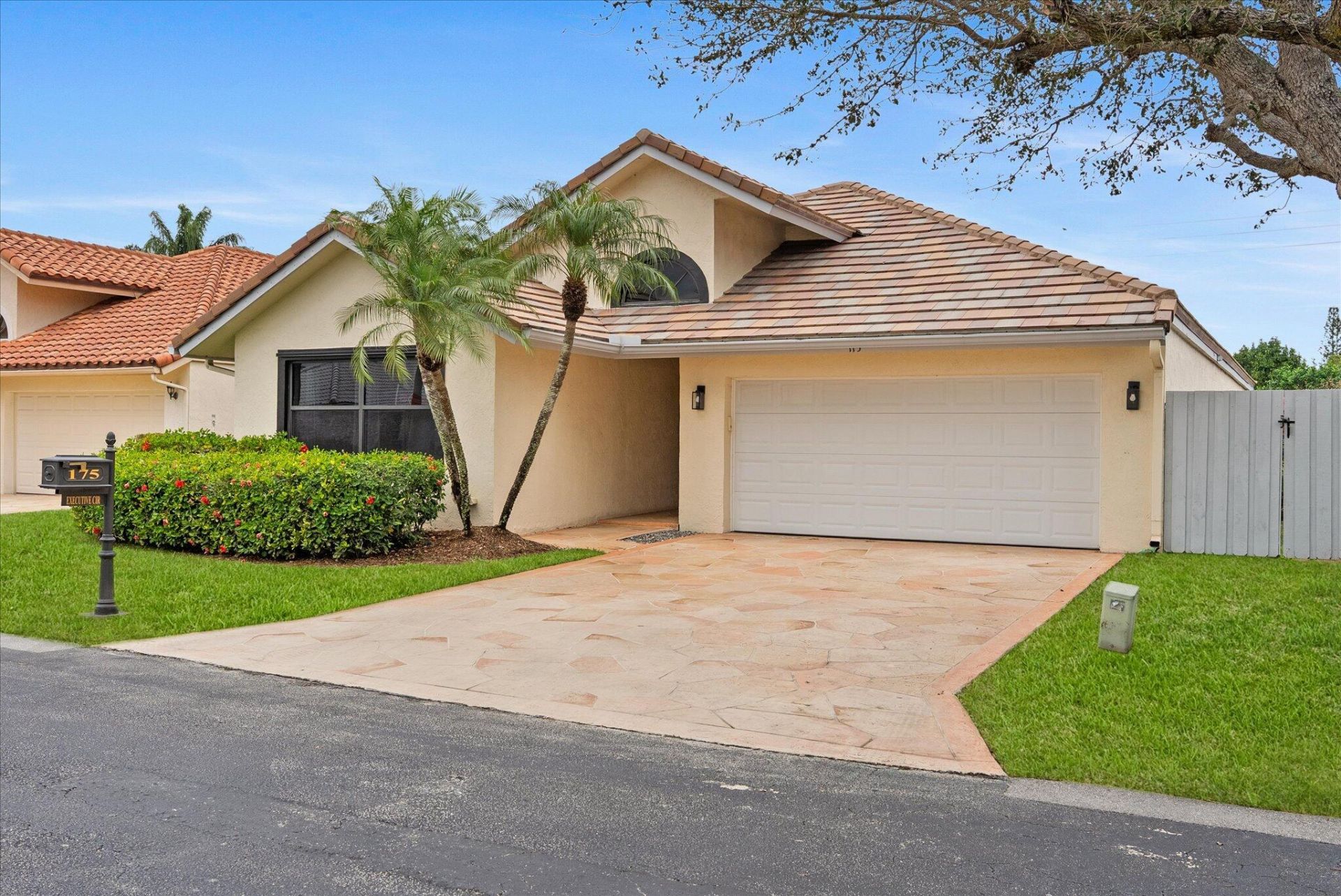 175 Executive Circle, Boynton Beach, FL 33436 Photo