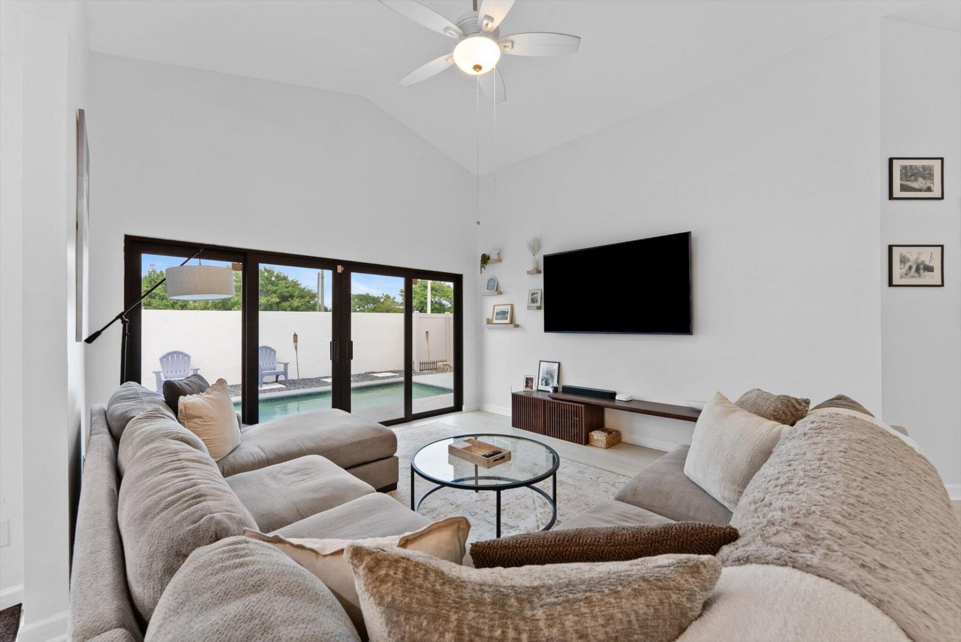 175 Executive Circle, Boynton Beach, FL 33436 Photo