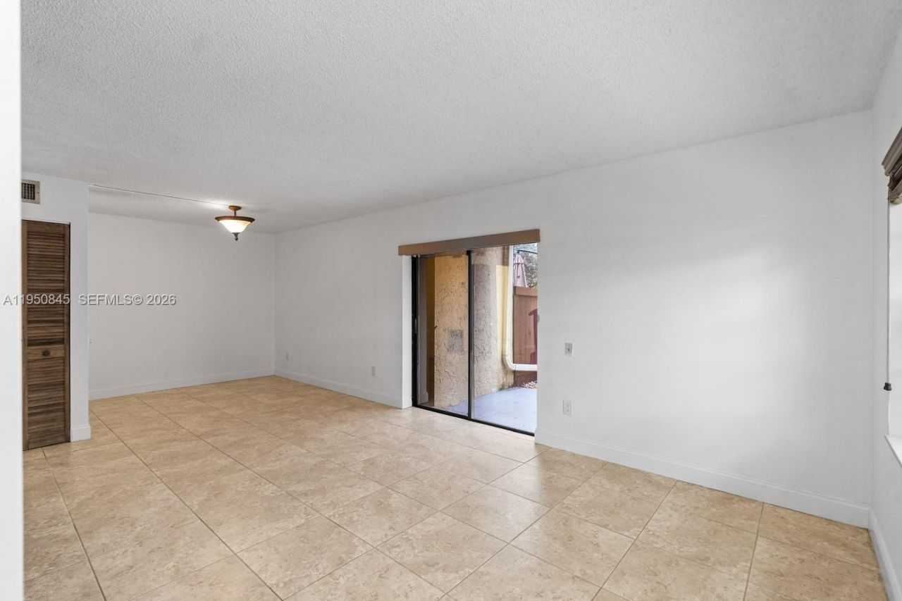 7064 SW 114th Pl, Unit B, Miami, FL 33173 Photo