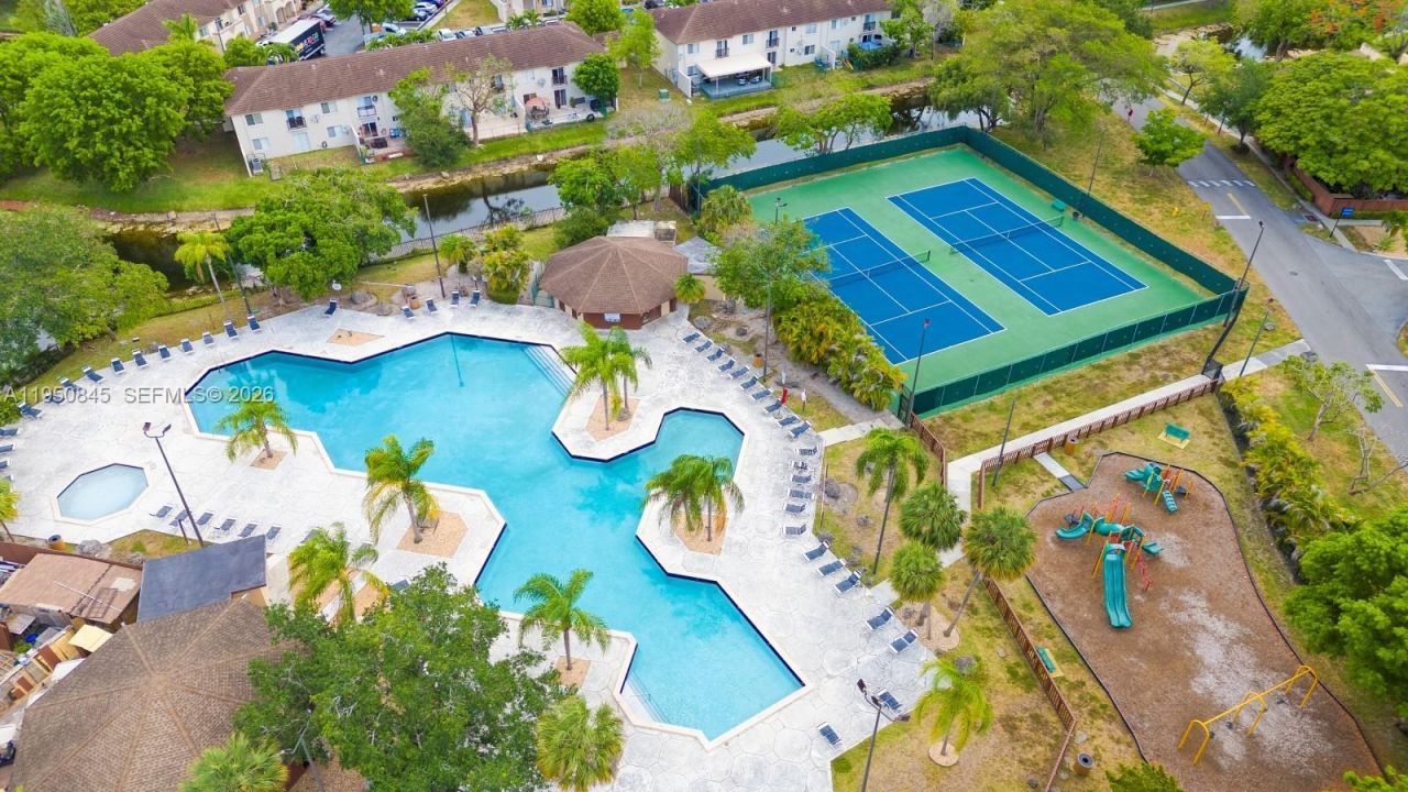 7064 SW 114th Pl, Unit B, Miami, FL 33173 Photo