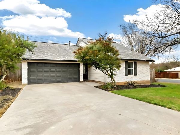 11501 Oak Knoll DR, Austin, TX 78759