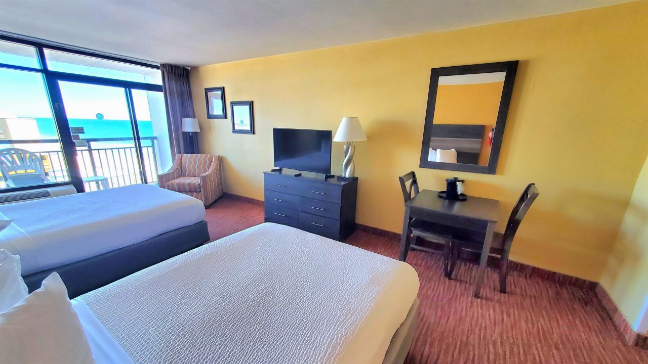 1501 S Ocean Blvd. Photo 13