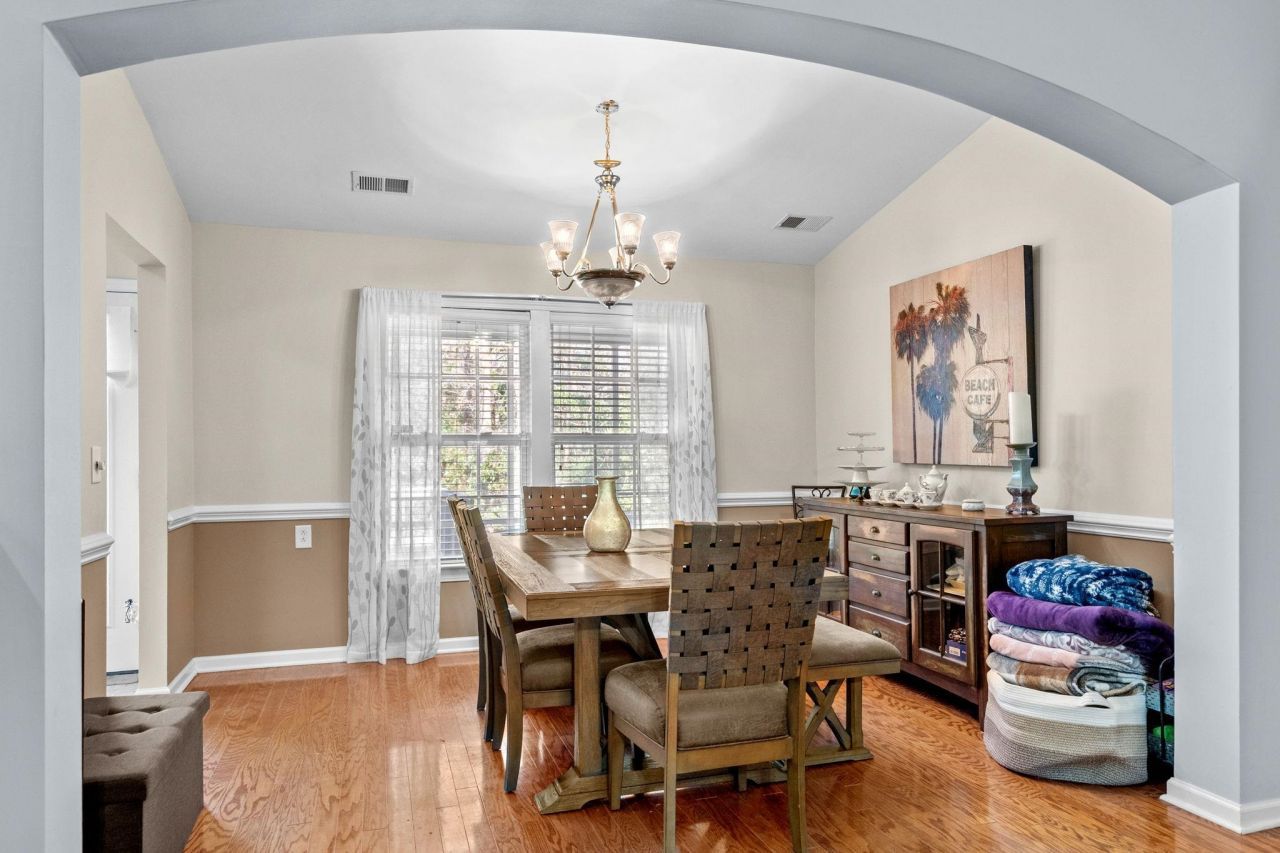 128 Devonbrook Pl. Photo 7