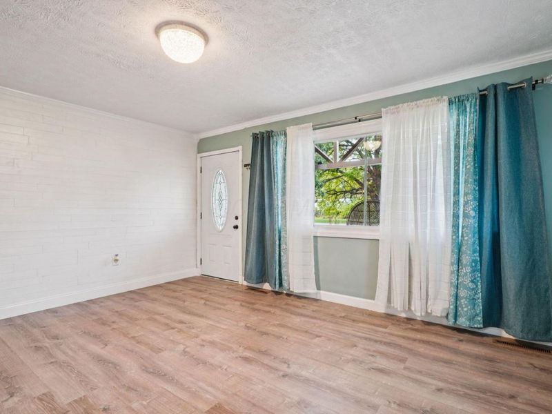 1101 Meadow Lane, Columbus, OH 43207 Photo 5