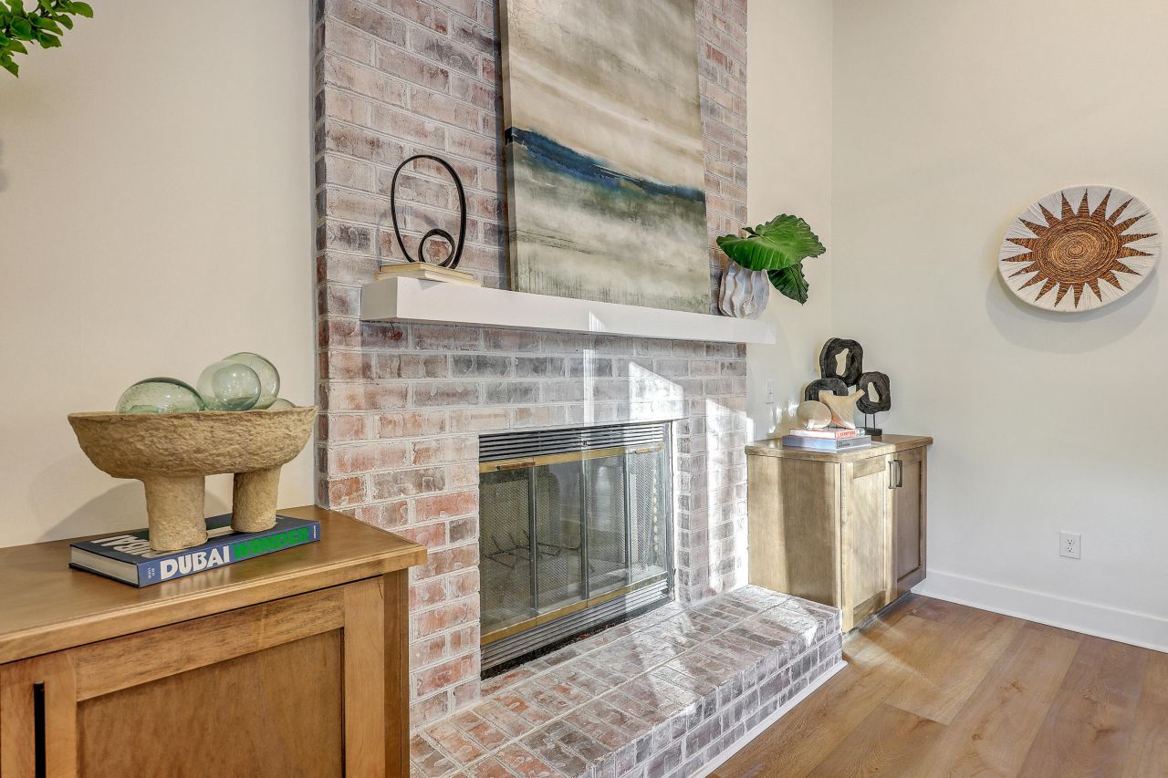 15 Windsor Drive Photo 25