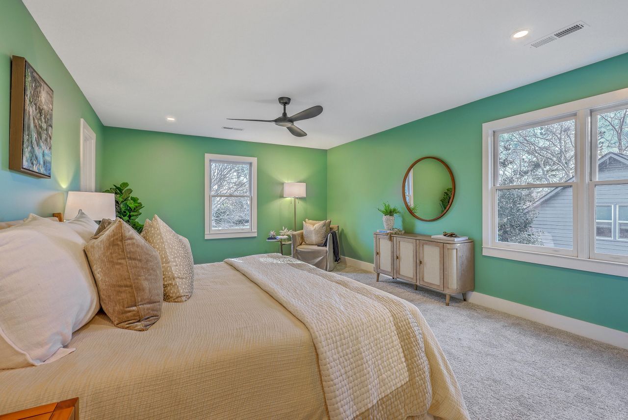 15 Windsor Drive Photo 33