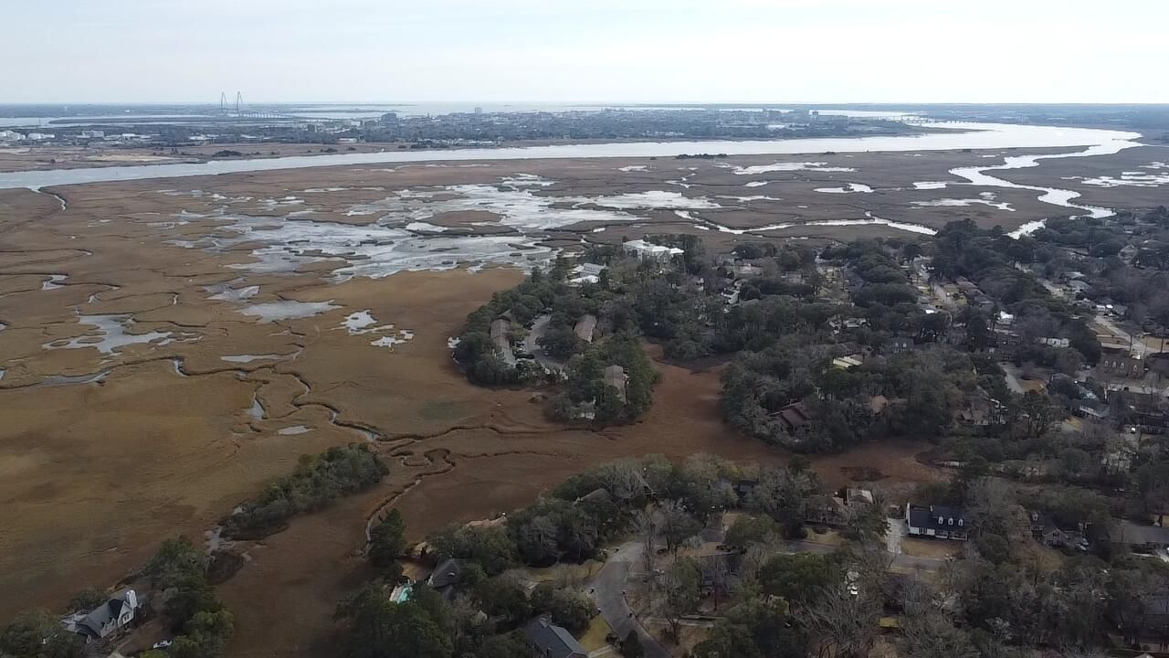 15 Windsor Drive Photo 45