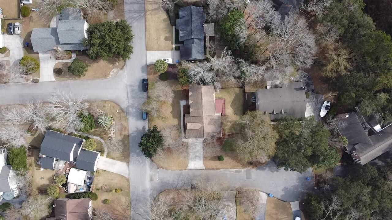 15 Windsor Drive Photo 49