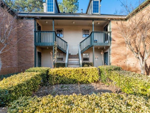 515 Bedfort Drive, Duluth, GA 30096