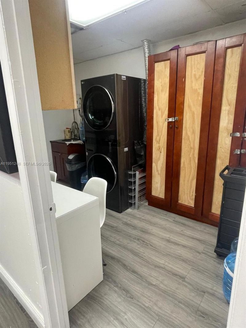 627 S State Road 7 , Hollywood, FL 33023 Photo