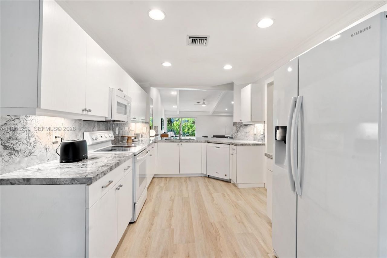 2090 Borealis Way, Weston, FL 33327 Photo