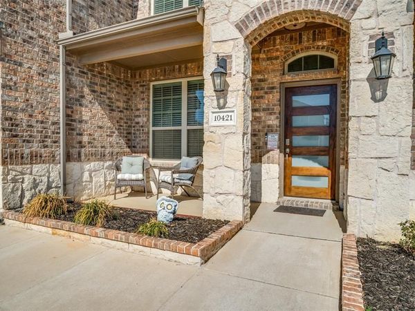 10421 Table Bluff Street, Aubrey, TX 76227