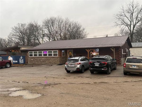 200 S 8th Street, Benld, IL 62009