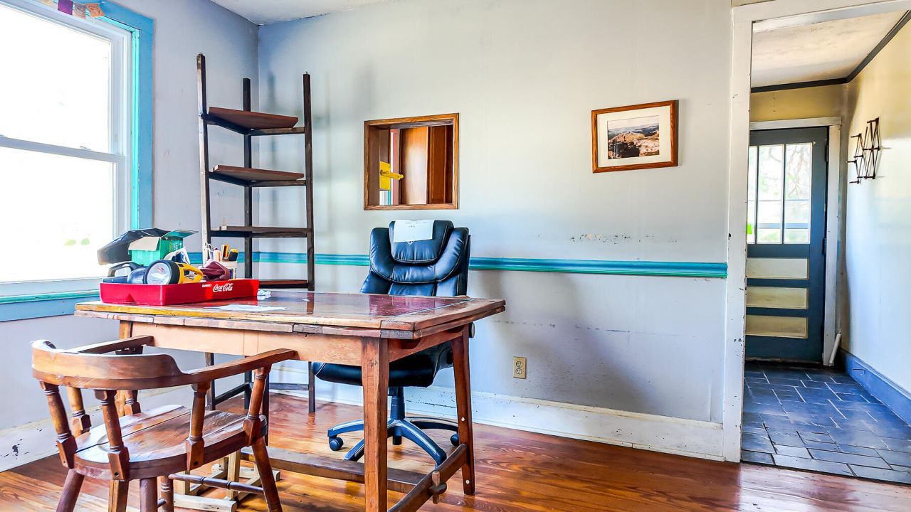 970 Groomstown Road Photo 15