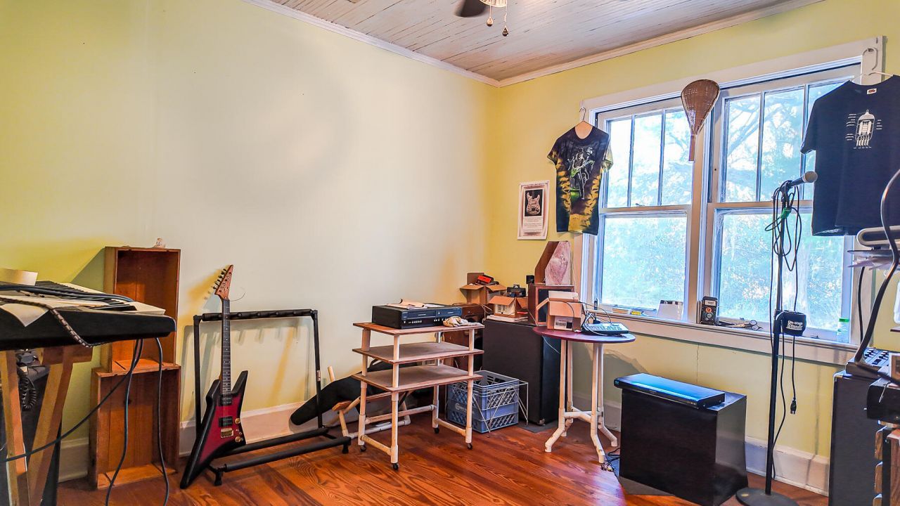 970 Groomstown Road Photo 16