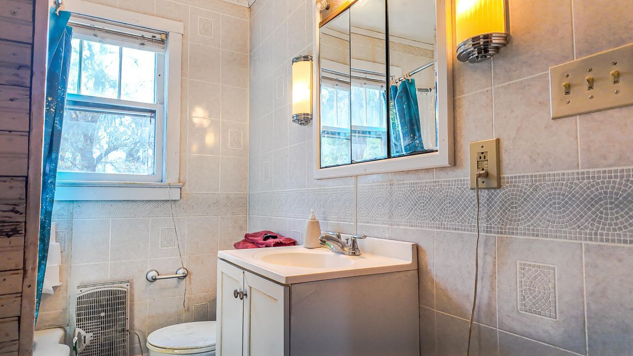 970 Groomstown Road Photo 19