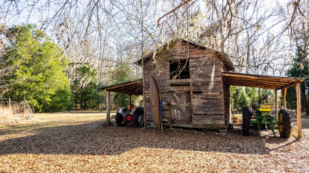 970 Groomstown Road Photo 24