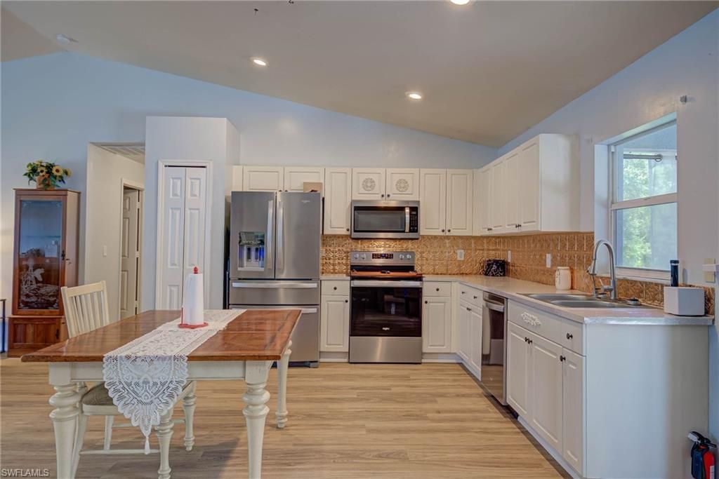 2506 E 23rd St, Alva, FL 33920 Photo