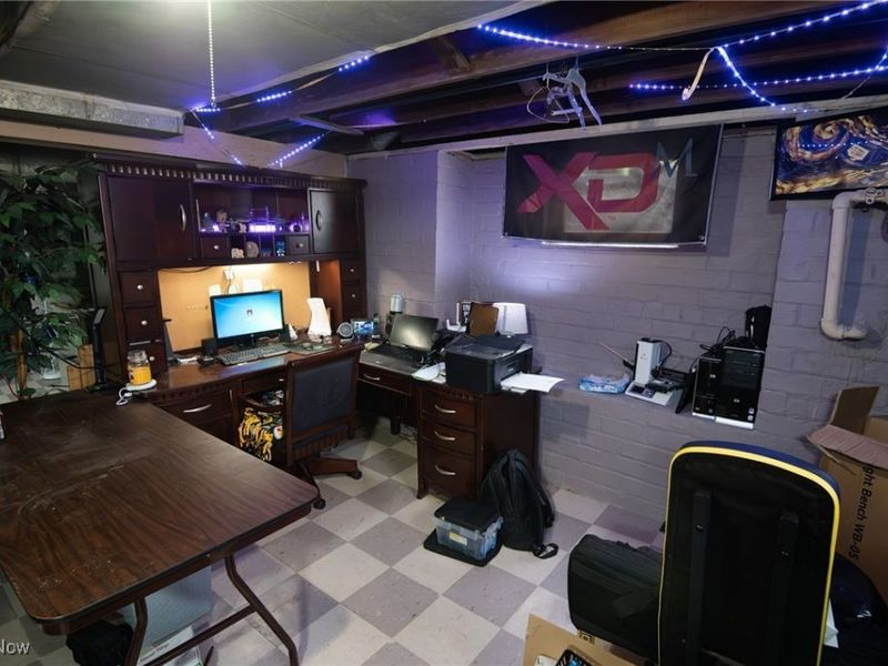 151 Regent Street, Campbell, OH 44405 Photo 17