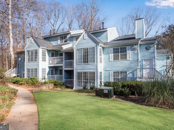 720 Glenleaf Drive, Peachtree Corners, GA 30092
