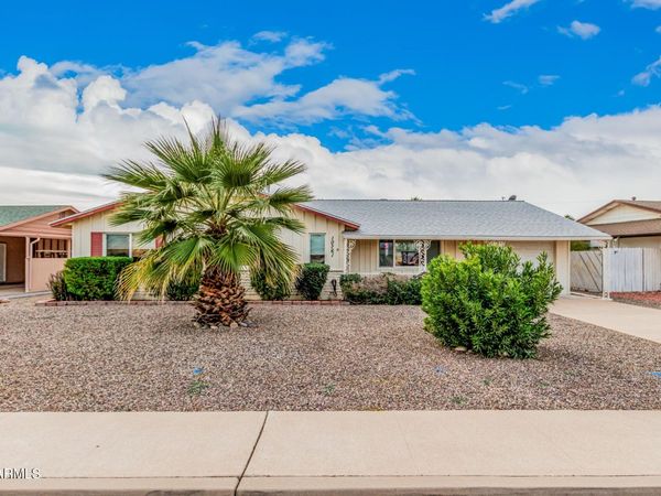 10761 W SUN CITY Boulevard, Sun City, AZ 85351