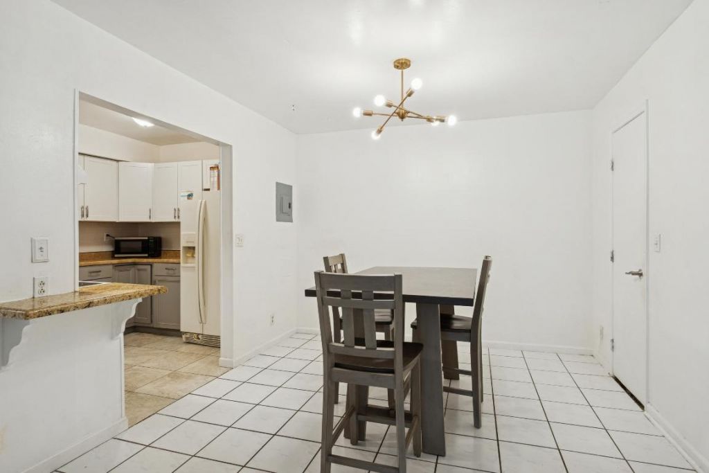 9930 Pineapple Tree Drive, Unit 112, Boynton Beach, FL 33436 Photo