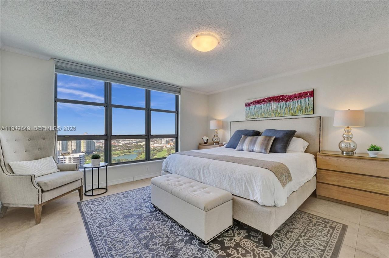 3500 Mystic Pointe Dr , Unit 3601, Aventura, FL 33180 Photo