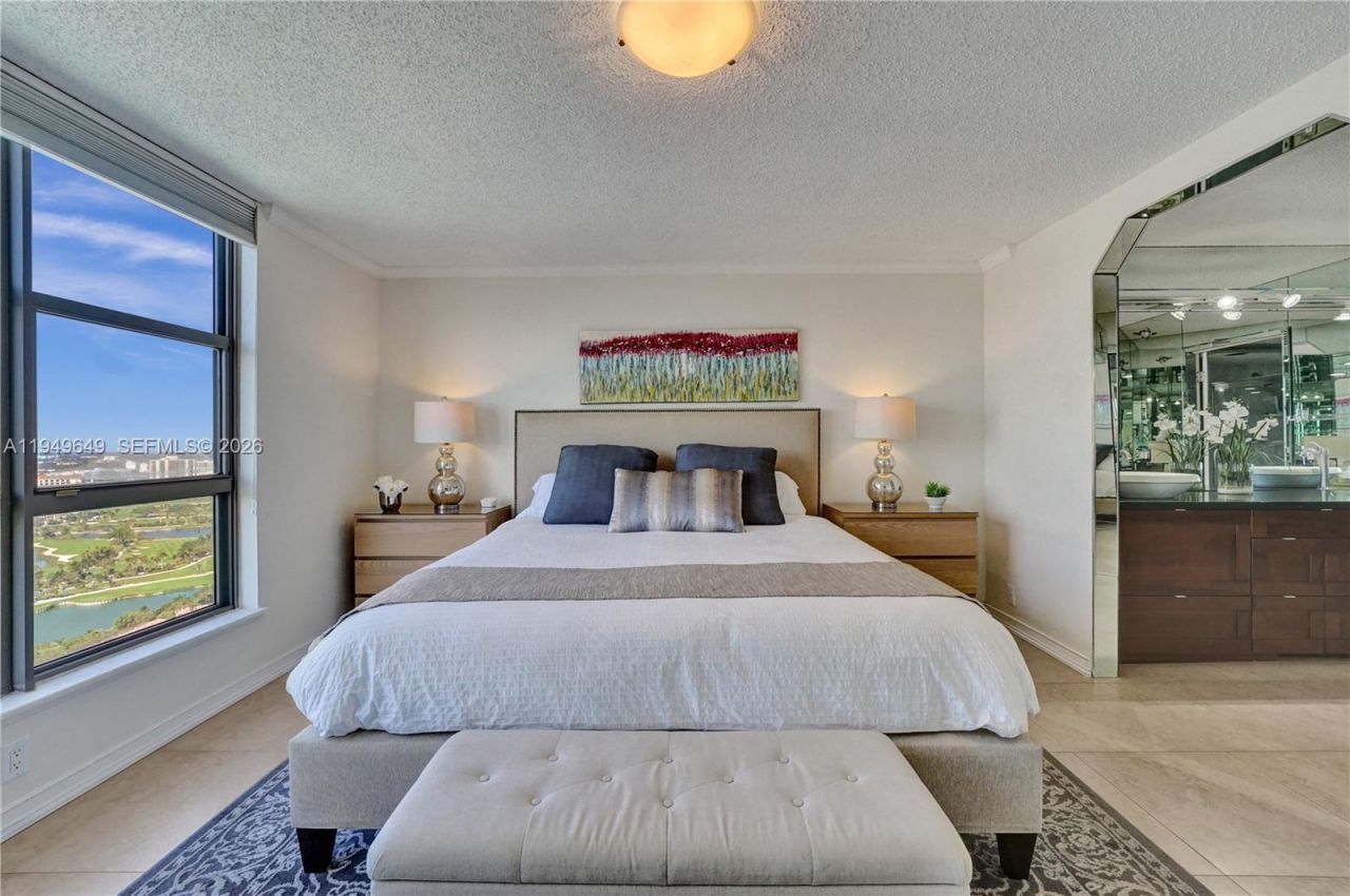 3500 Mystic Pointe Dr , Unit 3601, Aventura, FL 33180 Photo