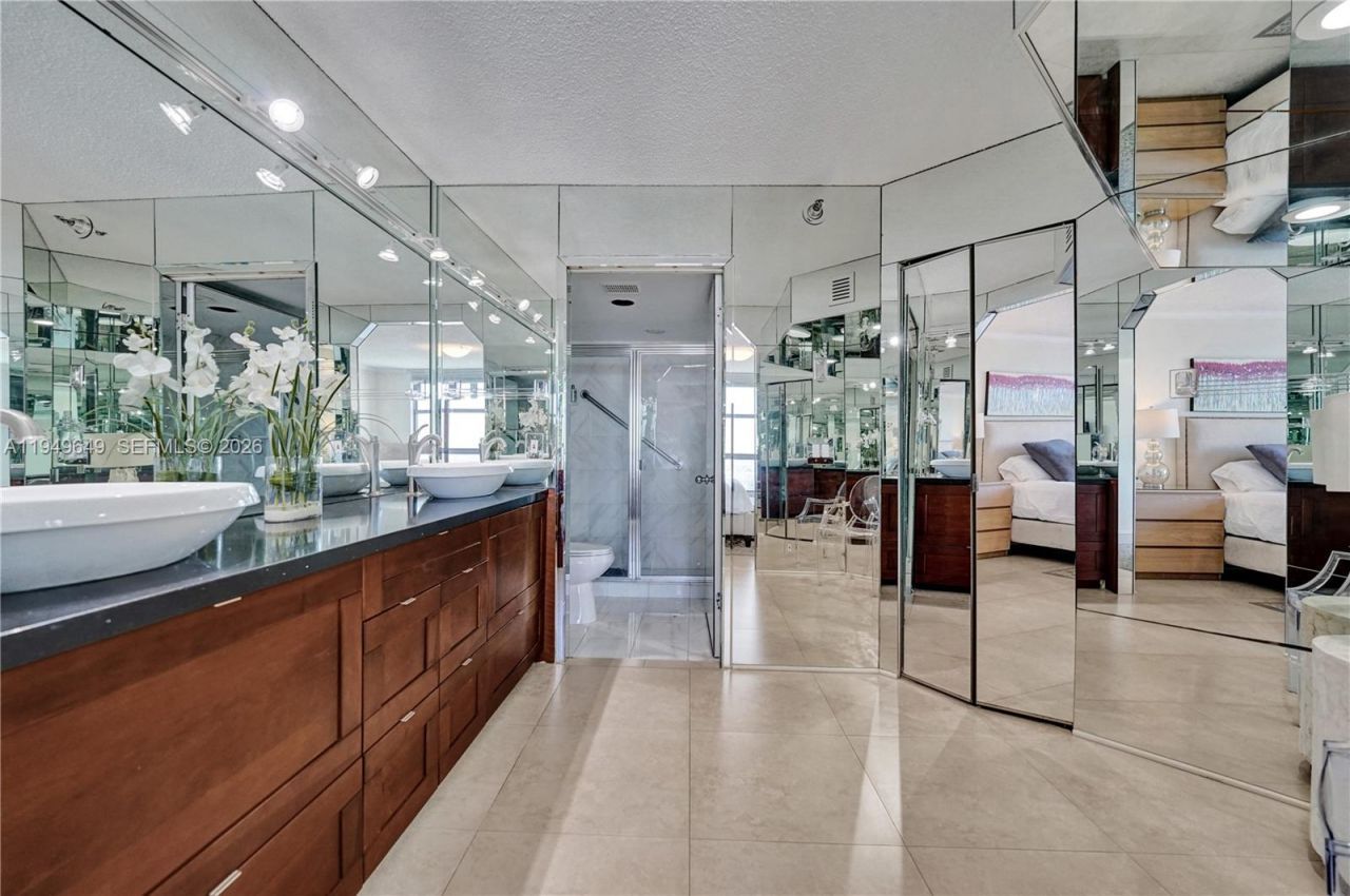 3500 Mystic Pointe Dr , Unit 3601, Aventura, FL 33180 Photo