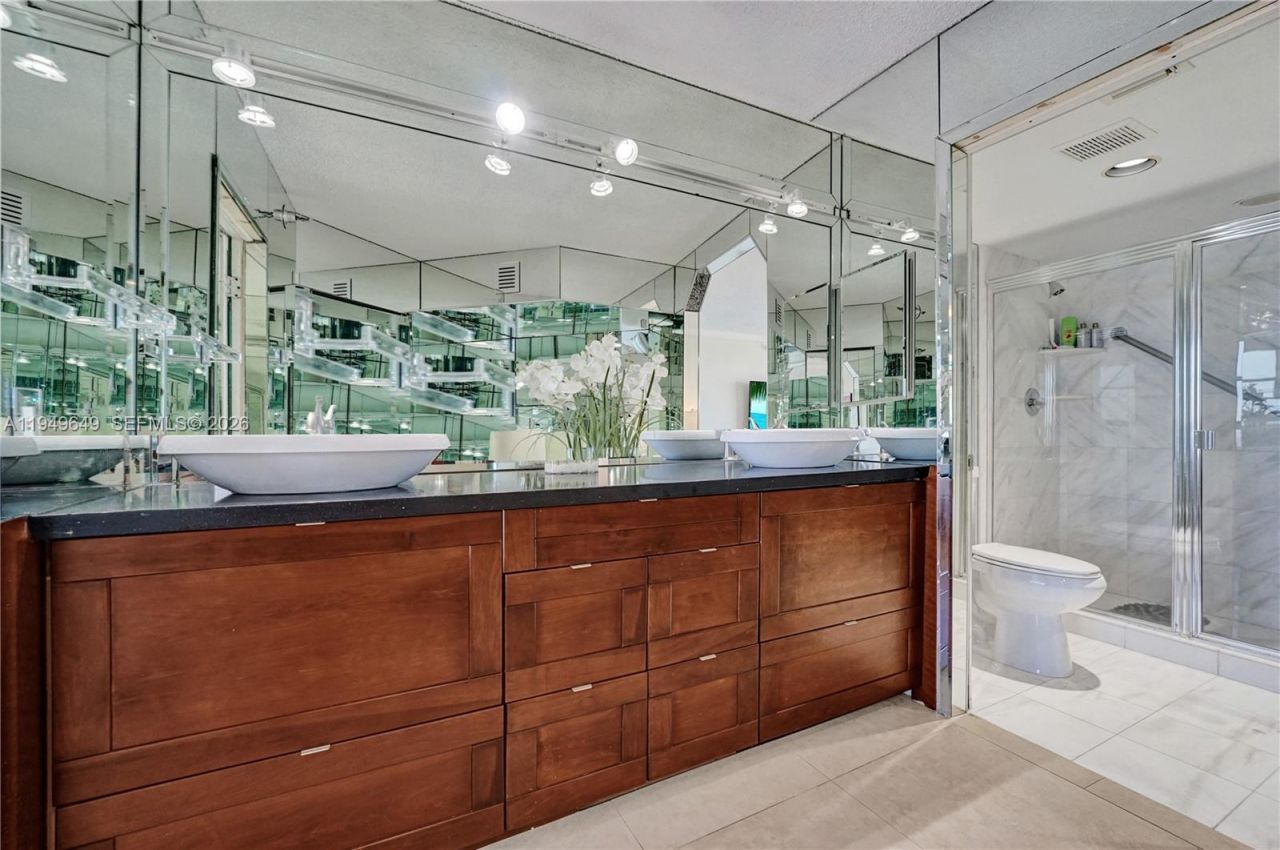 3500 Mystic Pointe Dr , Unit 3601, Aventura, FL 33180 Photo