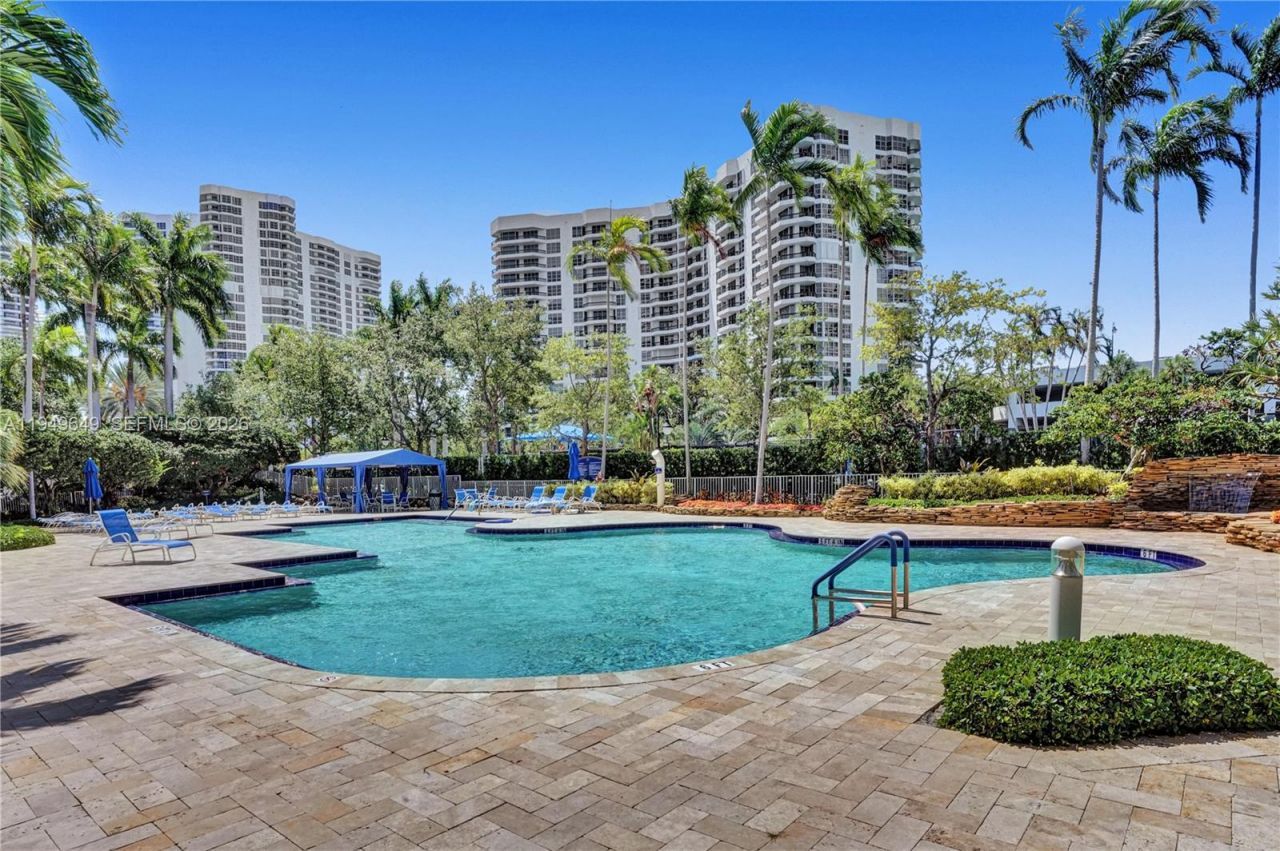 3500 Mystic Pointe Dr , Unit 3601, Aventura, FL 33180 Photo