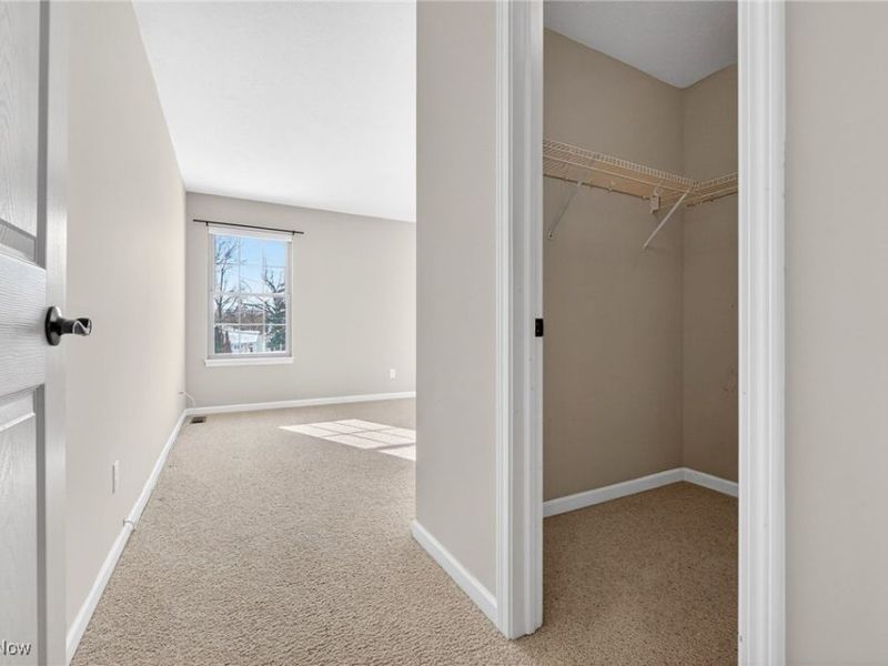 300 Lakewick Lane, Willowick, OH 44095 Photo 28