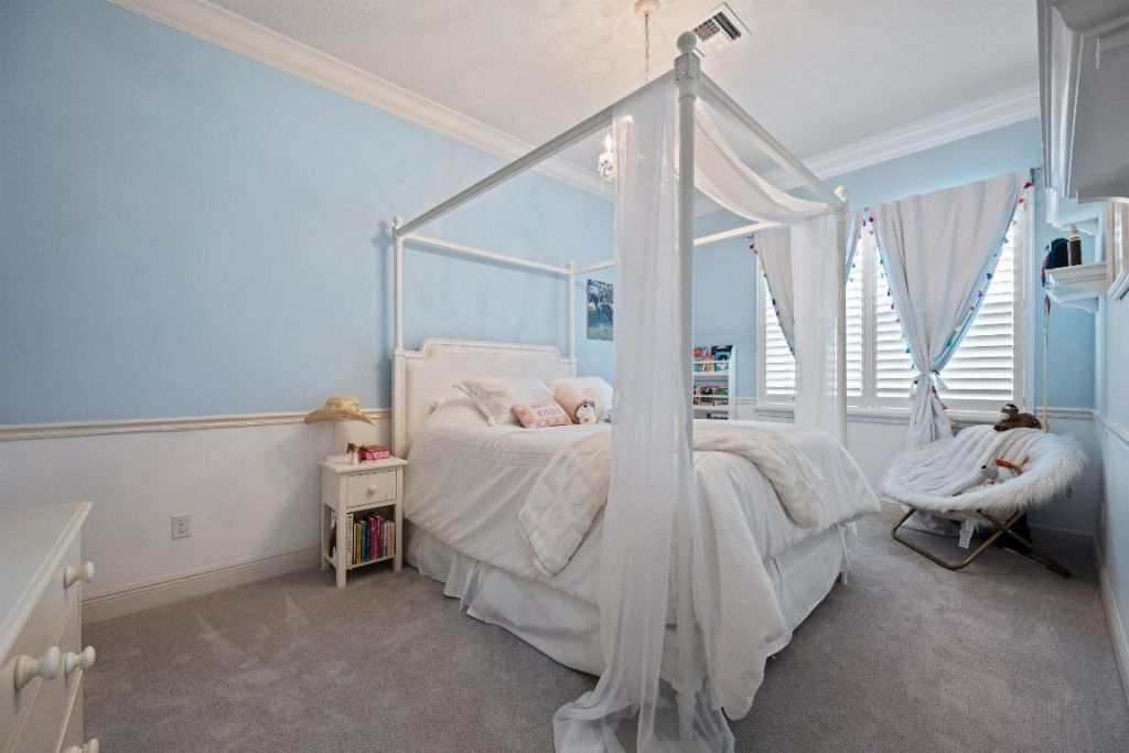 8181 Butler Greenwood Drive, West Palm Beach, FL 33411 Photo