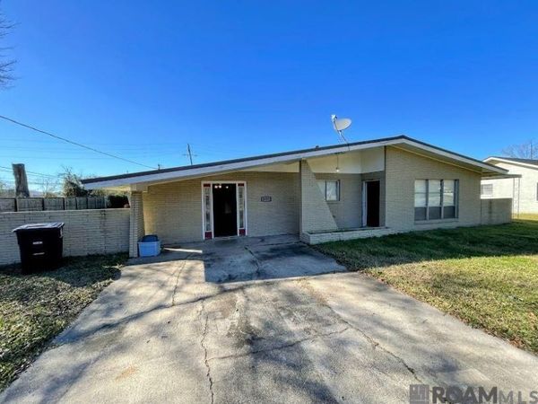 4087 Aletha Dr, Baton Rouge, LA 70814