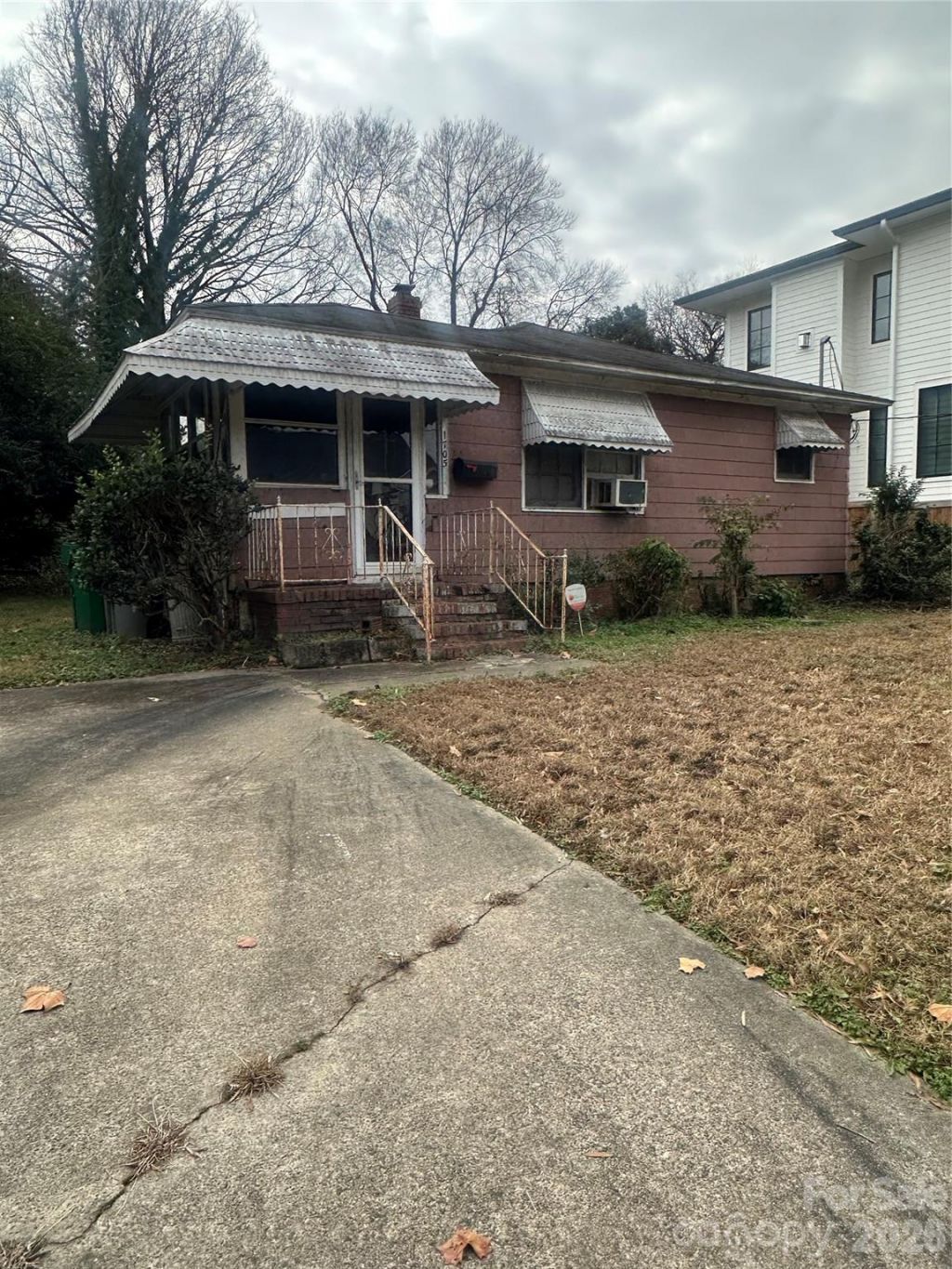 1705 Dunkirk Drive, Charlotte, NC 28203 Main Photo