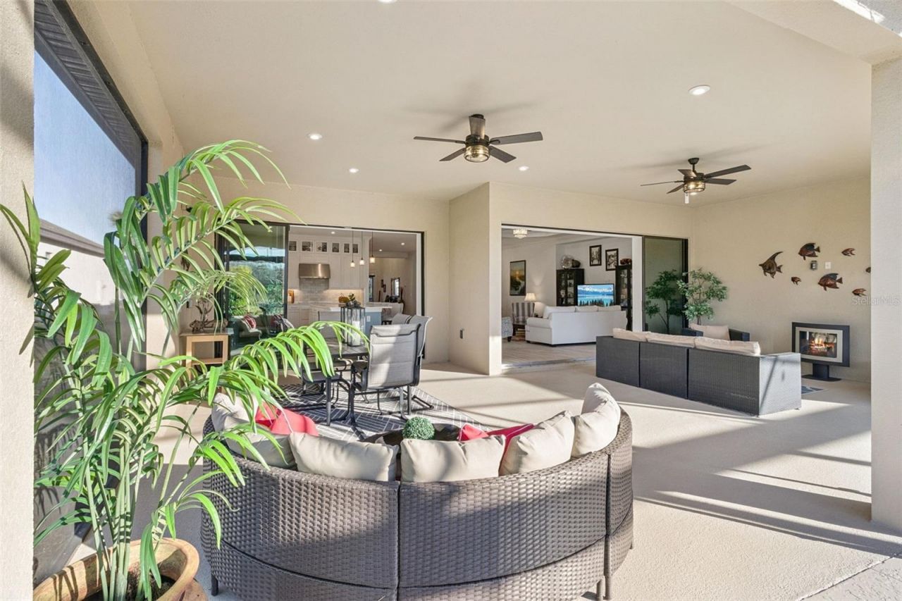 3810 Via Mazzini Court, Kissimmee, FL 34759 Photo