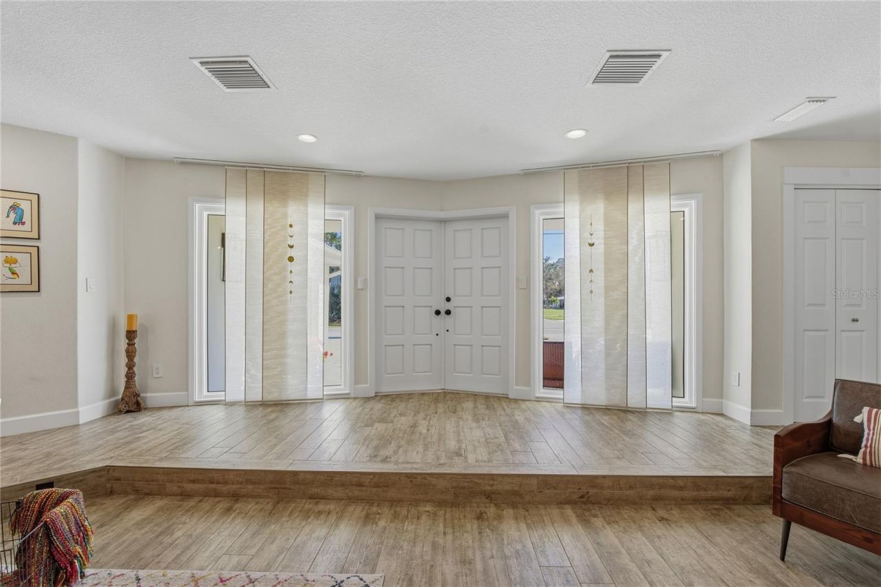 272 Shore Drive, Palm Harbor, FL 34683 Photo