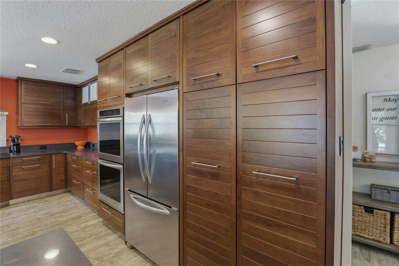 272 Shore Drive, Palm Harbor, FL 34683 Photo