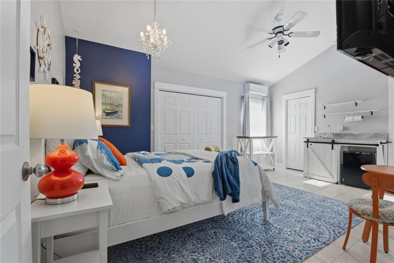 272 Shore Drive, Palm Harbor, FL 34683 Photo