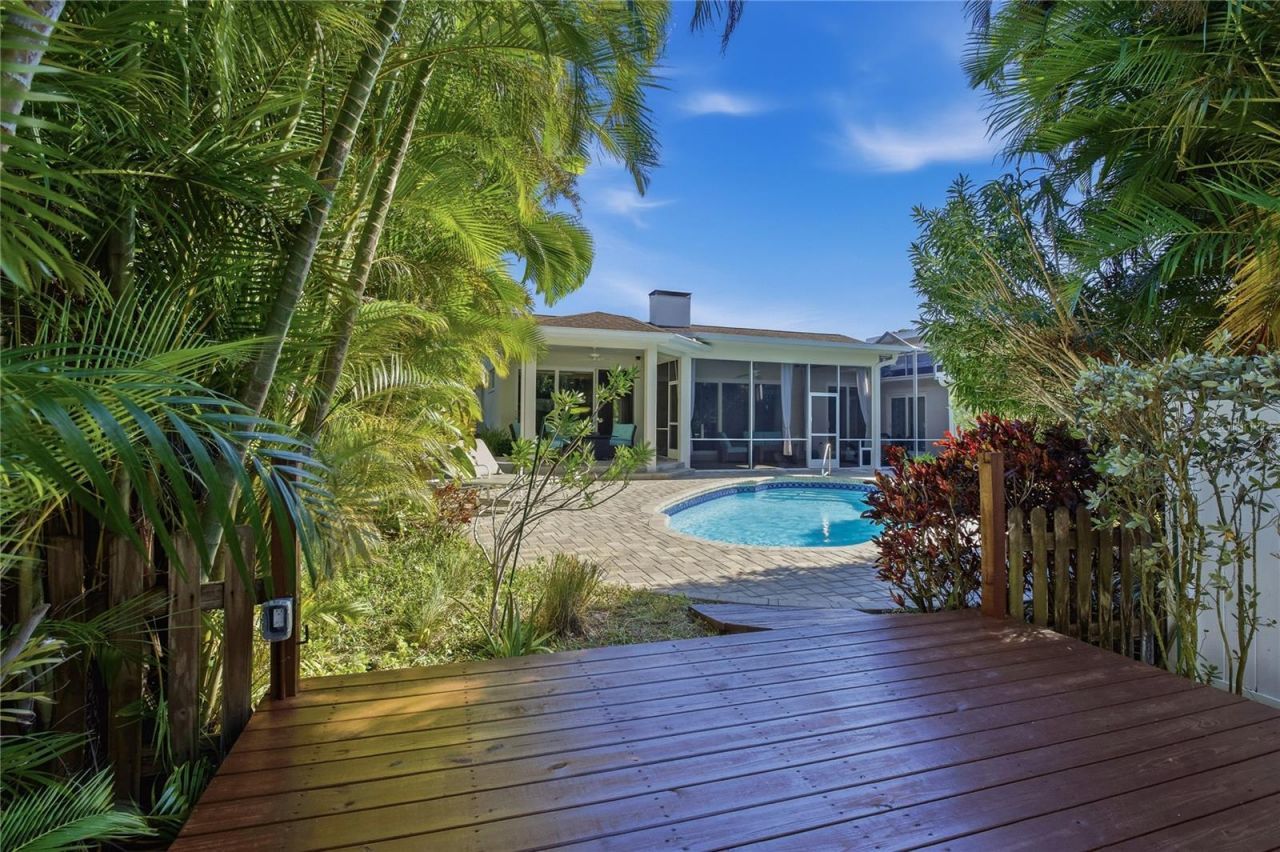 272 Shore Drive, Palm Harbor, FL 34683 Photo