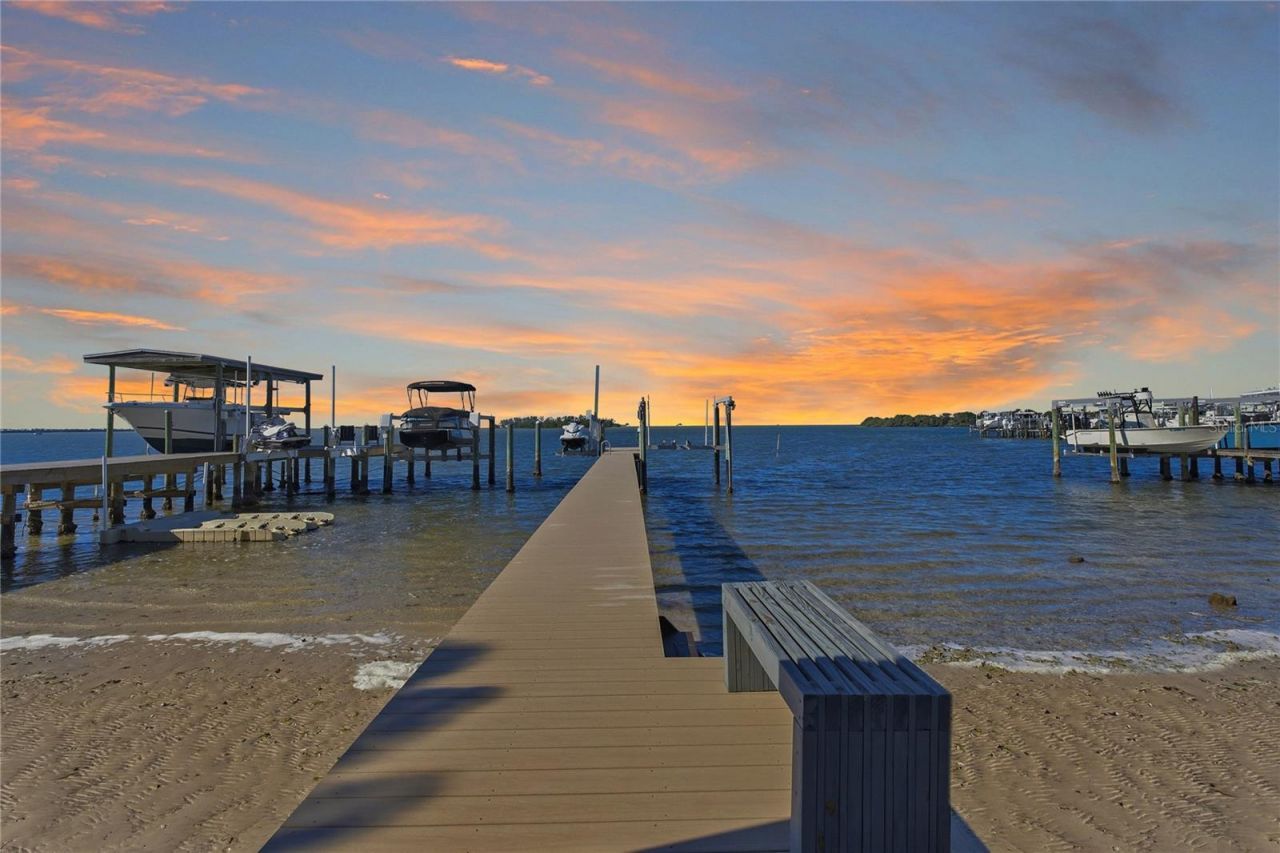 272 Shore Drive, Palm Harbor, FL 34683 Photo