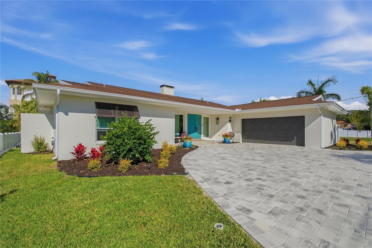272 Shore Drive, Palm Harbor, FL 34683 Photo