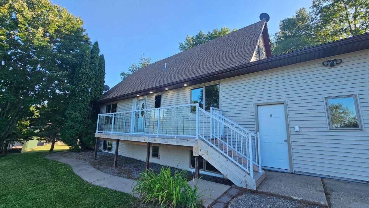 9961 Abert Avenue NE, Monticello, MN 55362