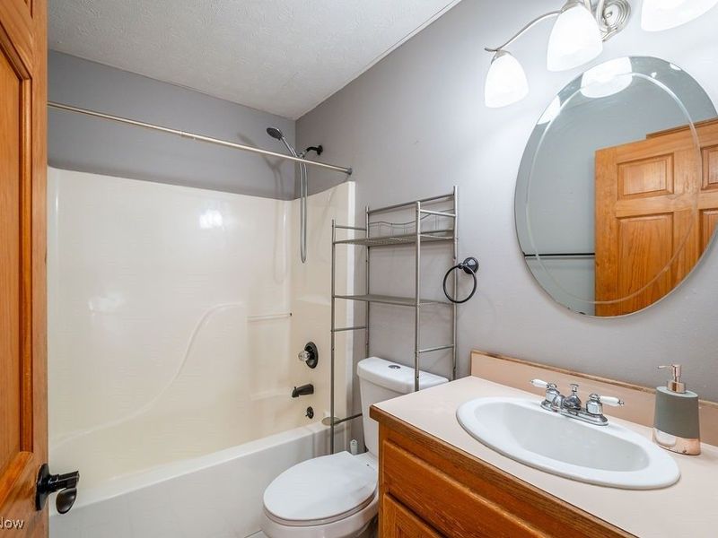 195 N Bruce Street, Little Hocking, OH 45742 Photo 19