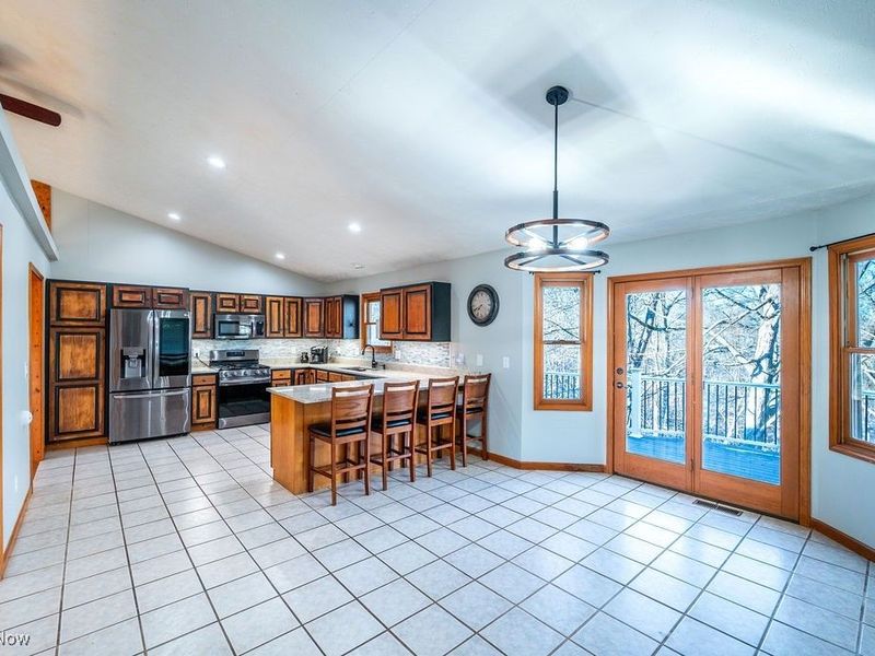 195 N Bruce Street, Little Hocking, OH 45742 Photo 9