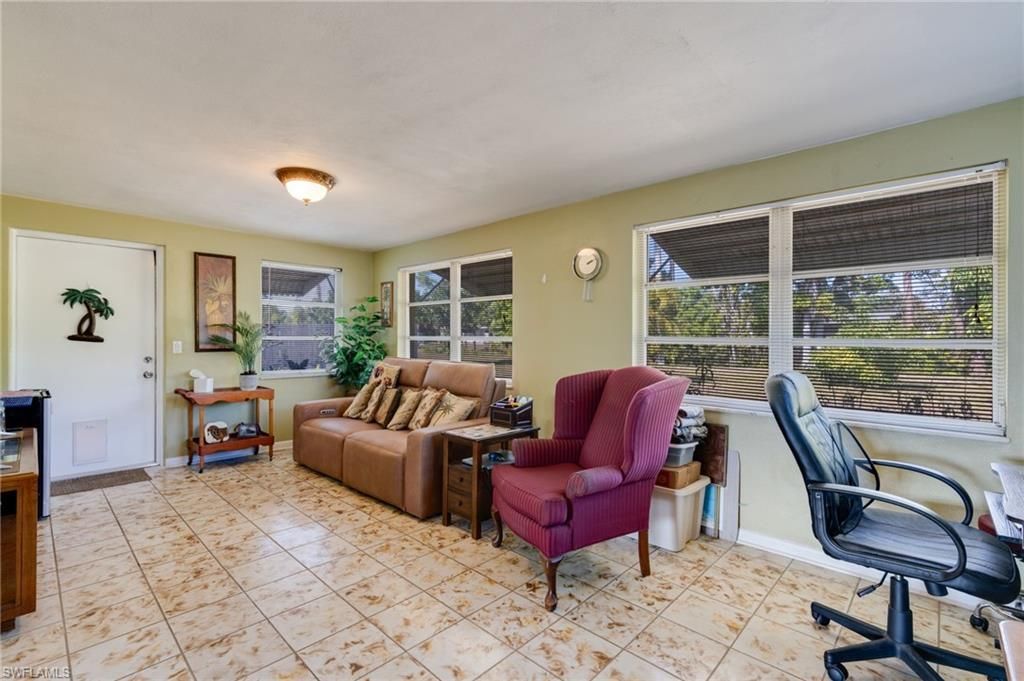 2367 Dover Ave, Fort Myers, FL 33907 Photo
