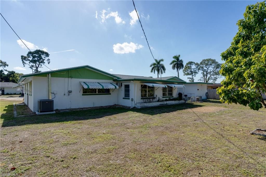 2367 Dover Ave, Fort Myers, FL 33907 Photo